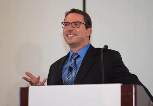 Invite Dr. Bob Sears - Guest Speaker & Guest Interviews